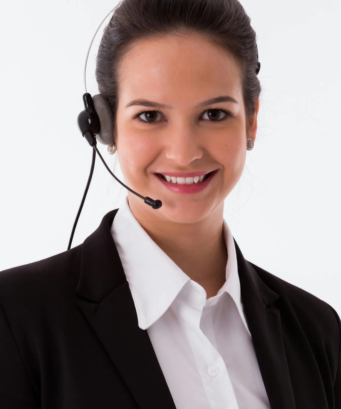 Profesional con headset atendiendo cliente en programa Técnico Laboral en Agencia de Viajes y Turismo Córdoba