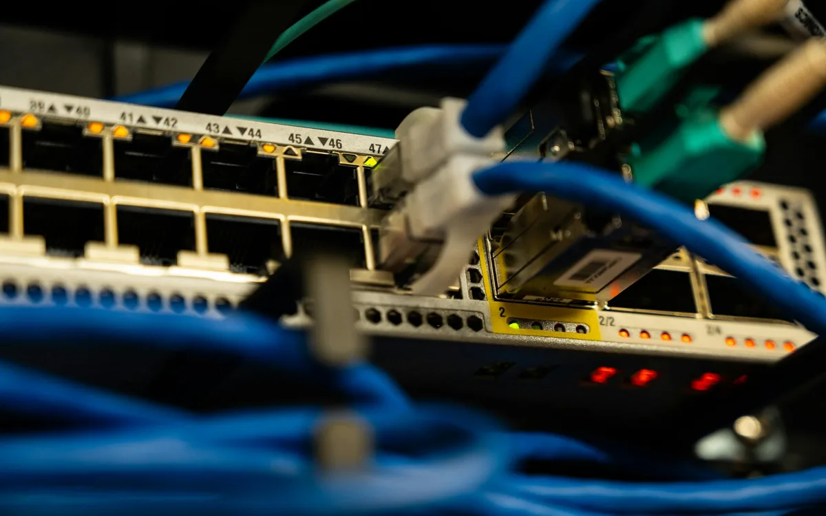 Instalación de redes de datos y cableado estructurado
